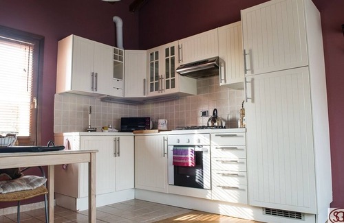 Arluno Apartment | Large apartment with independent entrance