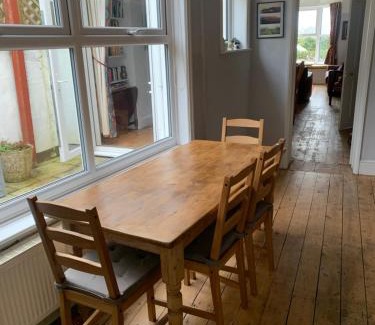 Gorleston-on-Sea House | Large character home, hot tub, beach 5 min walk