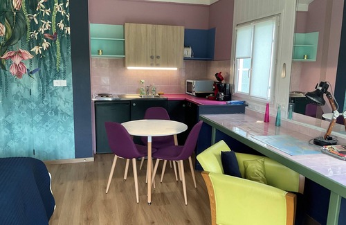 Le Broc Apartment | Large, comfortable studio