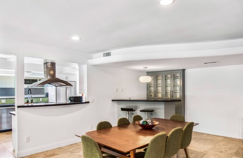 Deep Well Ranch House | Large Comfortable Home - Flexible Cancellation Policy - Long Term Discount
