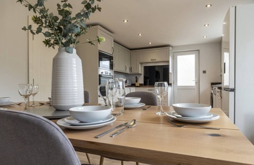 Bourton Cottage | Large Cottage-Central Bourton-2-Parking Spaces