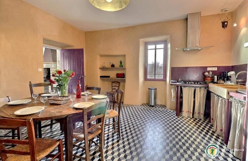 Brujas House | Large cottage of charm and character in southern Ardèche
