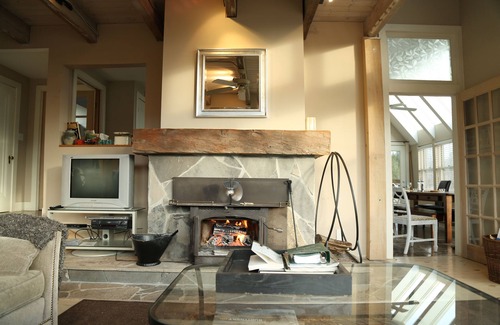 Kemble Cottage | Large Country Estate, Lakeview, Trails, Woodlands, Private Seasonal Salt Pool