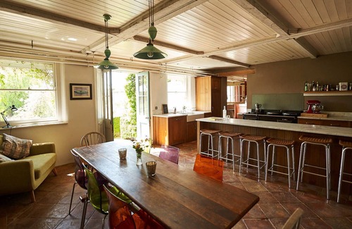 Salisbury House | Large country house sleeps up to 13 on the outskirts of Salisbury