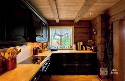Ringsaker House | Large cozy log cabin with sauna and nice view