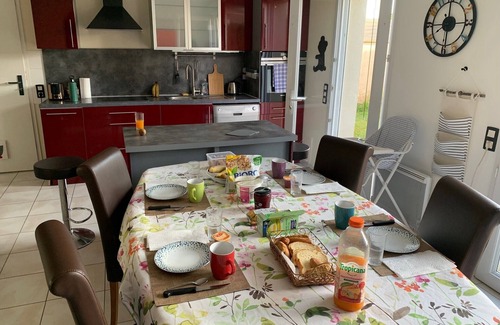 Beaupreau Bed & Breakfast | Large double room - 1 to 3 people - Greg House 49 BnB up to 7 people