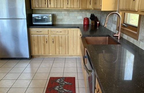 St. Louis County House | Large Family Cabin, Centrally Located On Beautiful Frazer Bay!