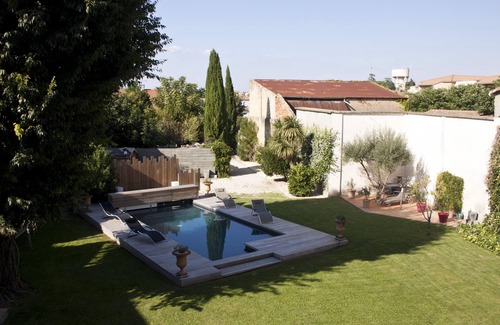 Generac House | LARGE FAMILY FARMHOUSE IN THE HEART OF THE CAMARGUE AND 10 KM FROM NIMES