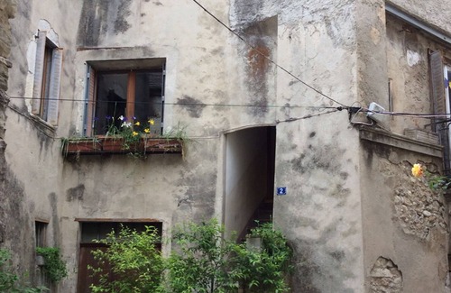 Saillans House | Large family home in the village, near the Drome