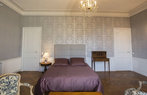 Barbeville Bed & Breakfast | Large family Suite garden view