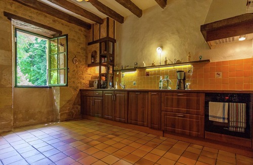 Nantheuil House | Large farmhouse with private garden