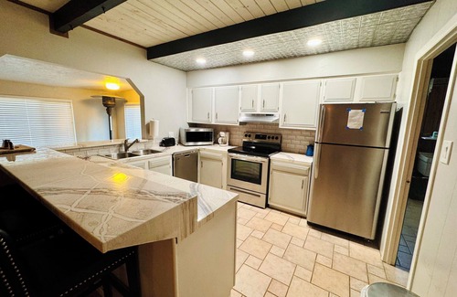 Navajo Dam House | Large Fishing Cabin, San Juan River Access