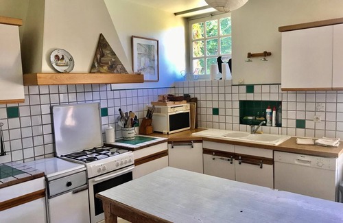 Parce-sur-Sarthe House | Large gîte Parcé-Sur-Sarthe (30 beds)- 2h15 Paris