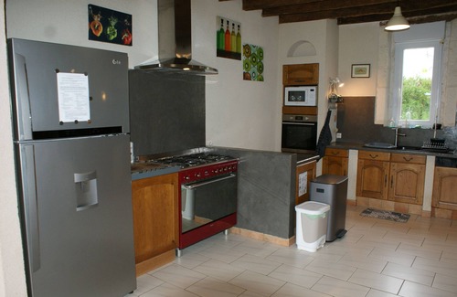 Chambourg-sur-Indre House | Large Gite La Champeigne for 15 people with Heated Outdoor Pool *