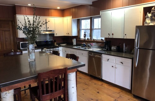 Harrisville House | Large home for families or groups