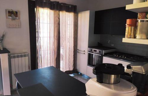 Zona XXXIII Acilia Sud Apartment | Large house 3 floors City 'n sea