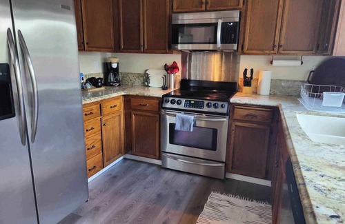 Pacheco House | Large house in Martinez/Concord