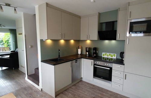 Dangast House | Large house in the heart of Dangast; 200 from the beach; child-friendly