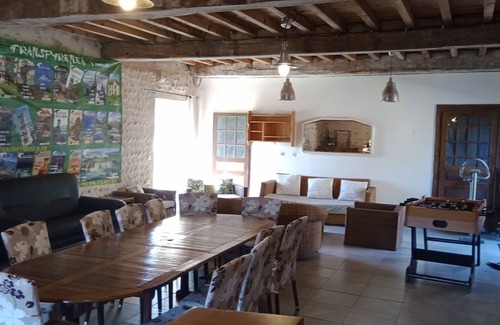 Bastanes House | Large house with swimming pool, party room and jacuzzi