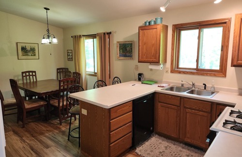 Crandon House | Large Lake Front Home - Lake Lucerne in the Northwoods