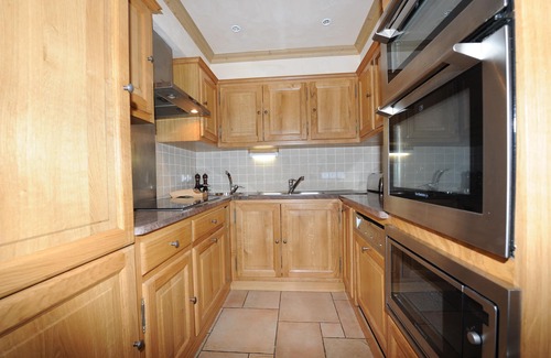 Val-d'Isere Apartment | Large & luxurious apartment in top of the range apartment at foot of slope