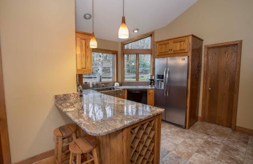 Blowing Rock Cabin | Large Mountain Retreat Near Downtown