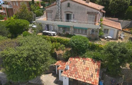 Biot Villa | Large Panoramic Villa Retreat