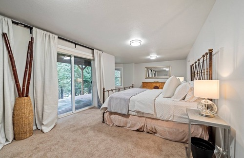 Far West House | Large peaceful and quiet home next to wine country!