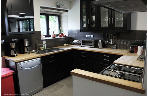 Argilly Cottage | Large property in Burgundy, riverside garden, private indoor pool
