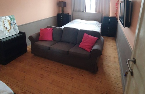 Mechelen Apartment | Large Room in CenterCity