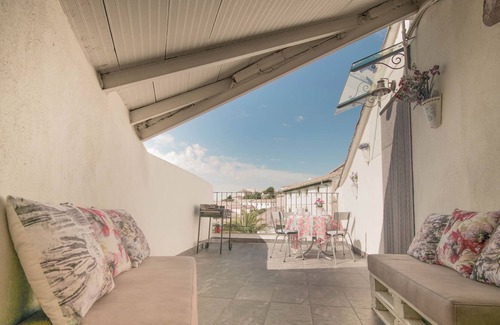 Anorbe Cottage | Large rural house for families and groups in the center of Navarra