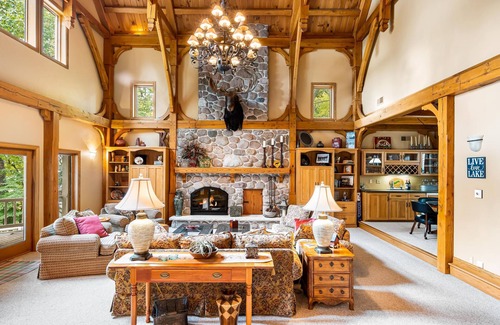 Green Lake House | Large, spacious lakefront home with room for all!