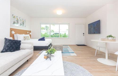 El Portal Apartment | Large Stylish Studio Apartment In El Portal #3