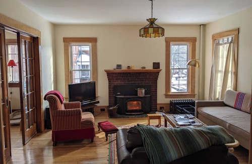Brattleboro House | Large Sunny Downtown Artisanal Vermont Home w/Porch, Private Chef, and Fire Pit