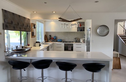 Wanaka House | Large Sunny Holiday Home