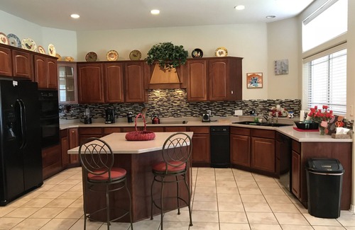 Casa Grande House | Large Upscale Vacation Home in Coyote Ranch with Private Pool and RV parking