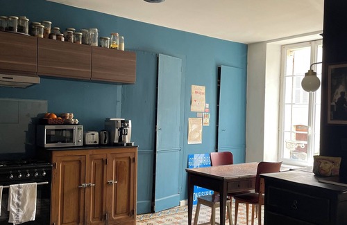 Villeneuve-l'Archeveque House | Large village house 1H30 from Paris. Between Burgundy and Champagne.