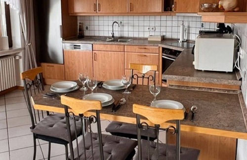 Berlingen Apartment | Large vacation apartment on the outskirts with heated whirlpool
