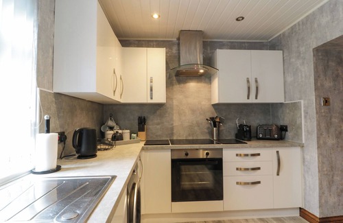 Mauchline Cottage | LARGIEHOLM, pet friendly, character holiday cottage in Mauchline
