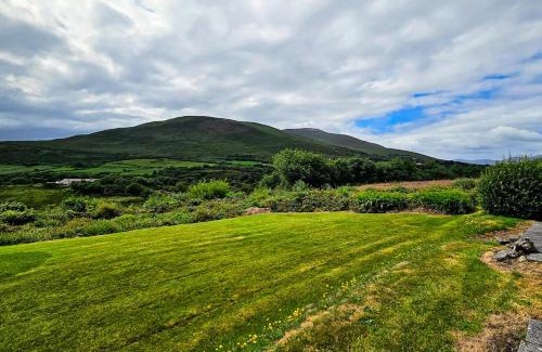 Caragh House | Lark Rise Holiday Home Glenbeigh by Trident Holiday Homes