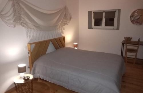 Lilhac Bed & Breakfast | Laroclya