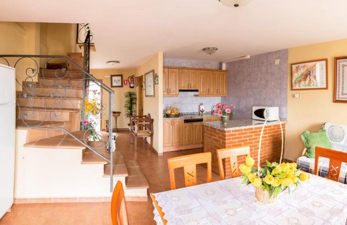 Barrado House | Las Calabazas