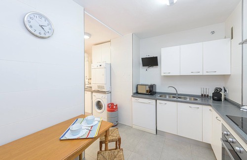 Carretera de Cadiz House | LAS CANDELAS - Nice apartment with shared pool and close to the beach.