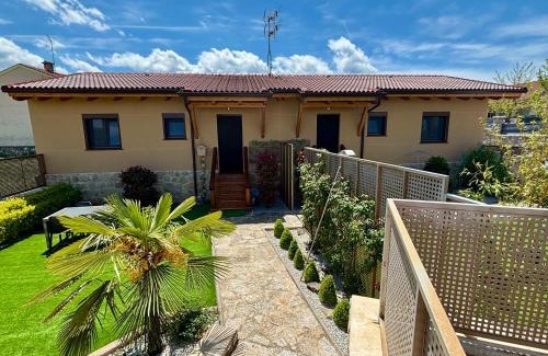 Cerezo de Abajo Apartment | Las Casitas de Cerezo