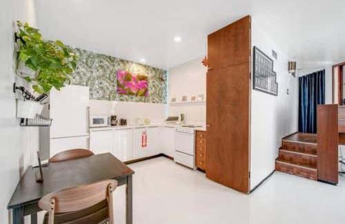Colee Hammock Apartment | Las Olas Hammocks Unit 2 By Pmi