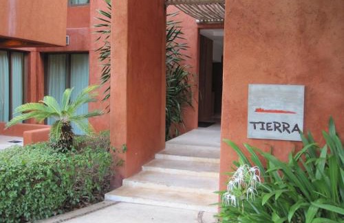 Khao Tao Apartment | Las Tortugas Apartment Unit C101