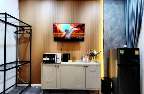 Bang Na House | Lasalle House,bts,Suvarnabhumi airport,mega bangna