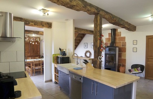 Maubec Villa | Last minute promotion Domaine de Saussignac grand gîte haut-de-gamme Maubec