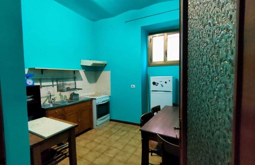 San Lorenzo Apartment | Latini's Home San Lorenzo Termini station