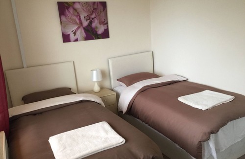 Glasgow House | Laughing Buddha Guest House